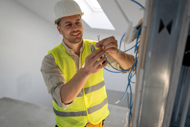 Best Circuit Breaker Repair  in Fall City, WA